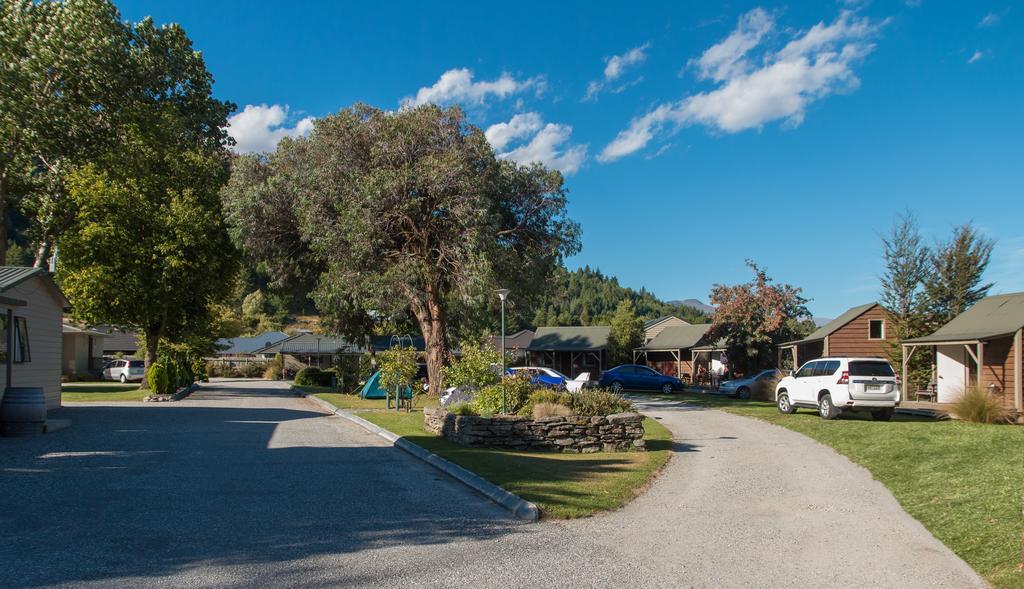 Queenstown Top 10 Holiday Park المظهر الخارجي الصورة